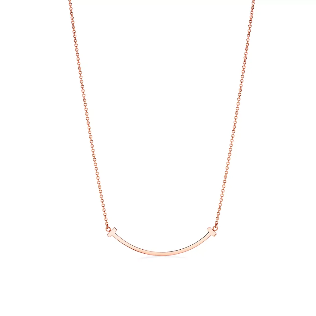 ティファニーは何歳まで 40代に似合うネックレス3選と評判 もぐれぽブログ